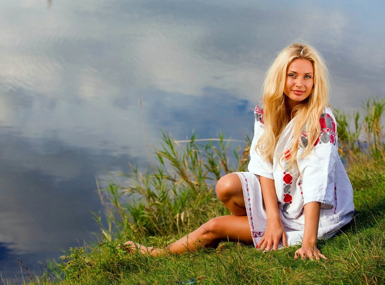 Sexy girl Slavic girls in Navi Mumbai